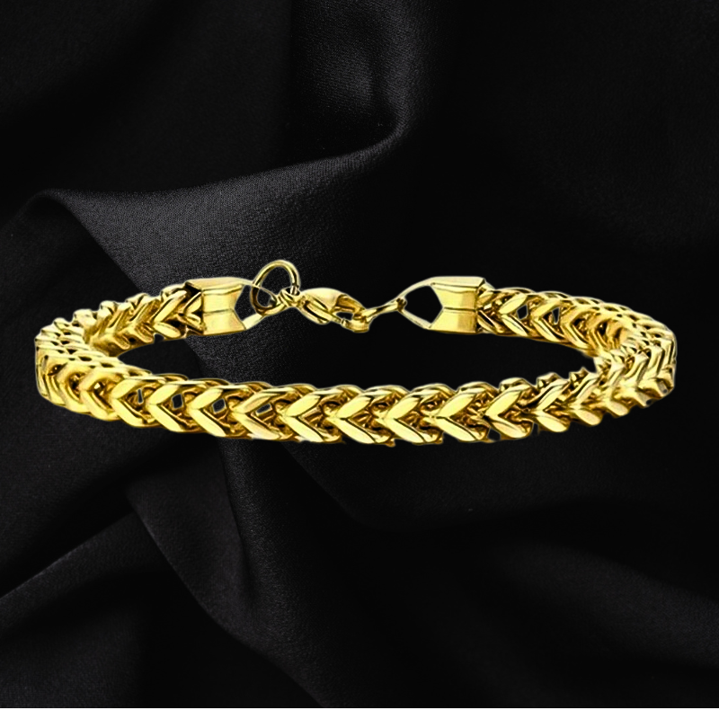 Curb Bracelet